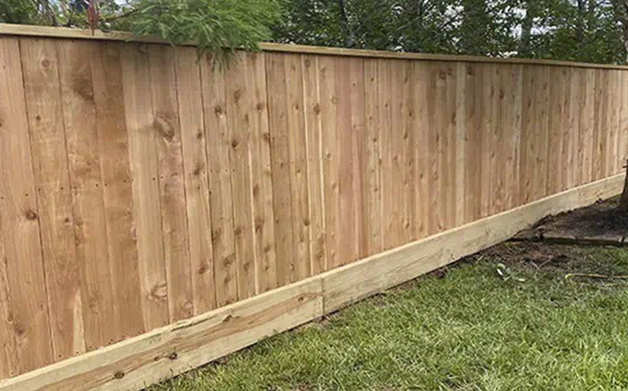 Wood Fences Repair & Install